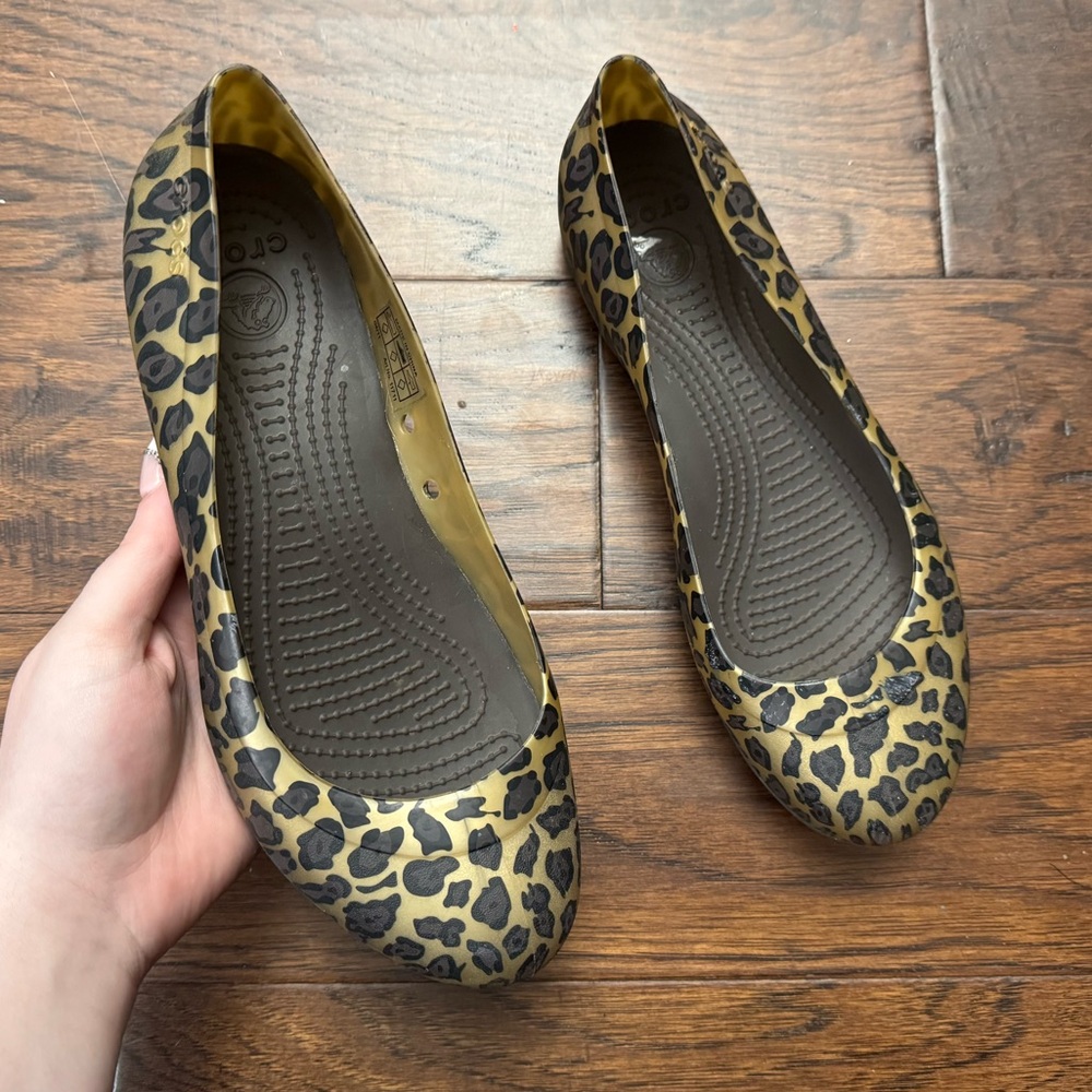 CROCS Leopard Print Flat Ballet Shoes in Gold and Black